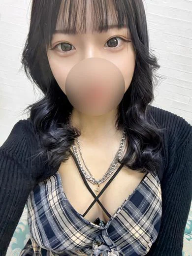 新人　らら サムネイル3