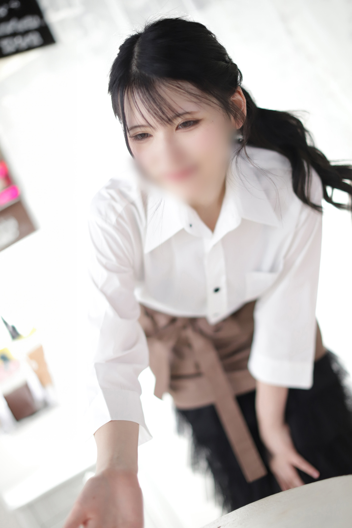 飲食店勤務 M子 サムネイル2