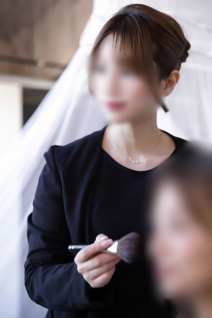 美容業界・美容部員 S子 サムネイル2